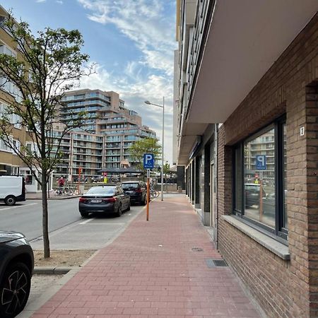 Lovely 2 Bedroom Appartment Near Knokke-Strand Beach Bar Extérieur photo